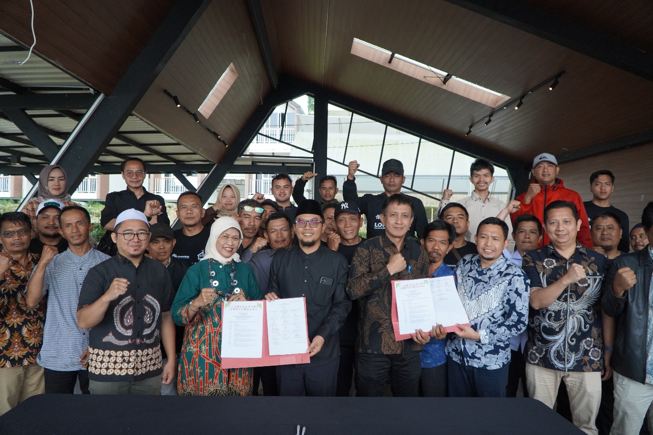 Kemenkop Gelar Lokakarya Koperasi Desa di Ponpes Al Ittifaq, Komitmen Bisnis Tembus Rp7 Miliar